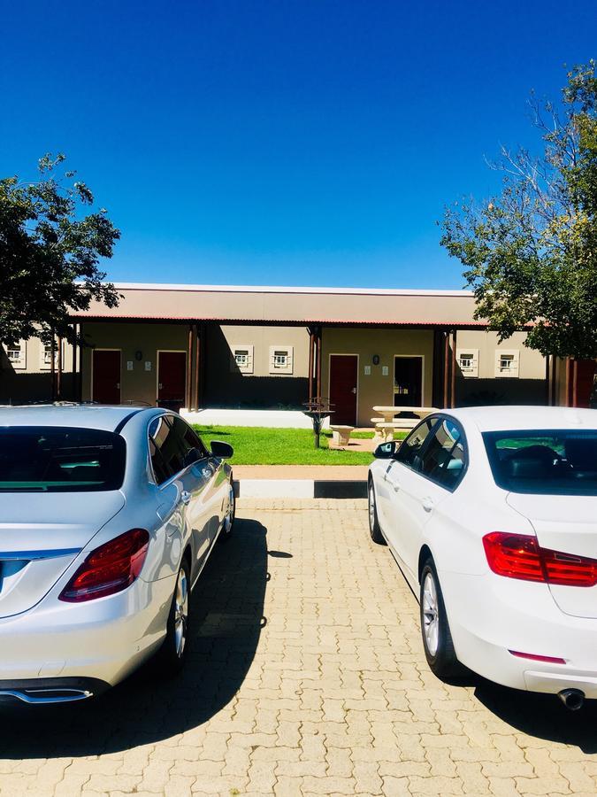 Travel Inn Kroonstad Kültér fotó